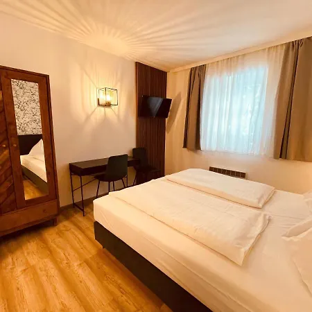 Gaestehaus Am Stadtpark * Vocklabruck