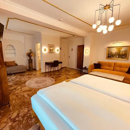 Gaestehaus Am Stadtpark Hotel