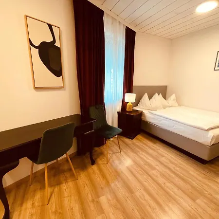Gaestehaus Am Stadtpark Hotel Vöcklabruck
