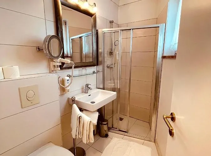 Hotel Gaestehaus Am Stadtpark Vöcklabruck