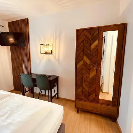 Gaestehaus Am Stadtpark Ξενοδοχείο Vöcklabruck