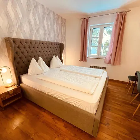 Gaestehaus Am Stadtpark Ξενοδοχείο Vöcklabruck