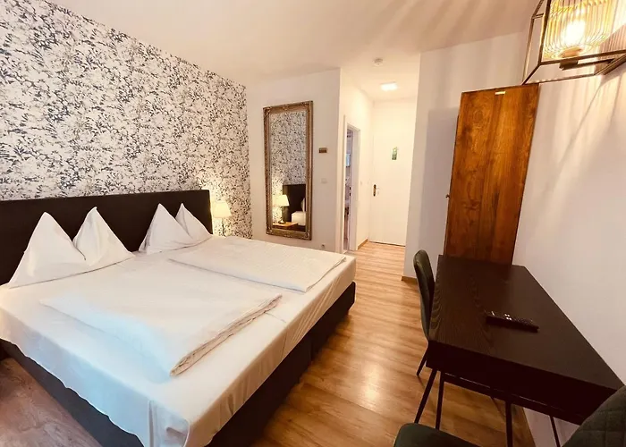 Gaestehaus Am Stadtpark Hotel