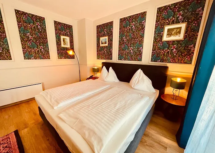 Gaestehaus Am Stadtpark Hotel *